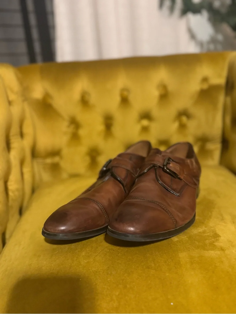 Steve Madden Brown Leather Single Monk Strap Oxfords